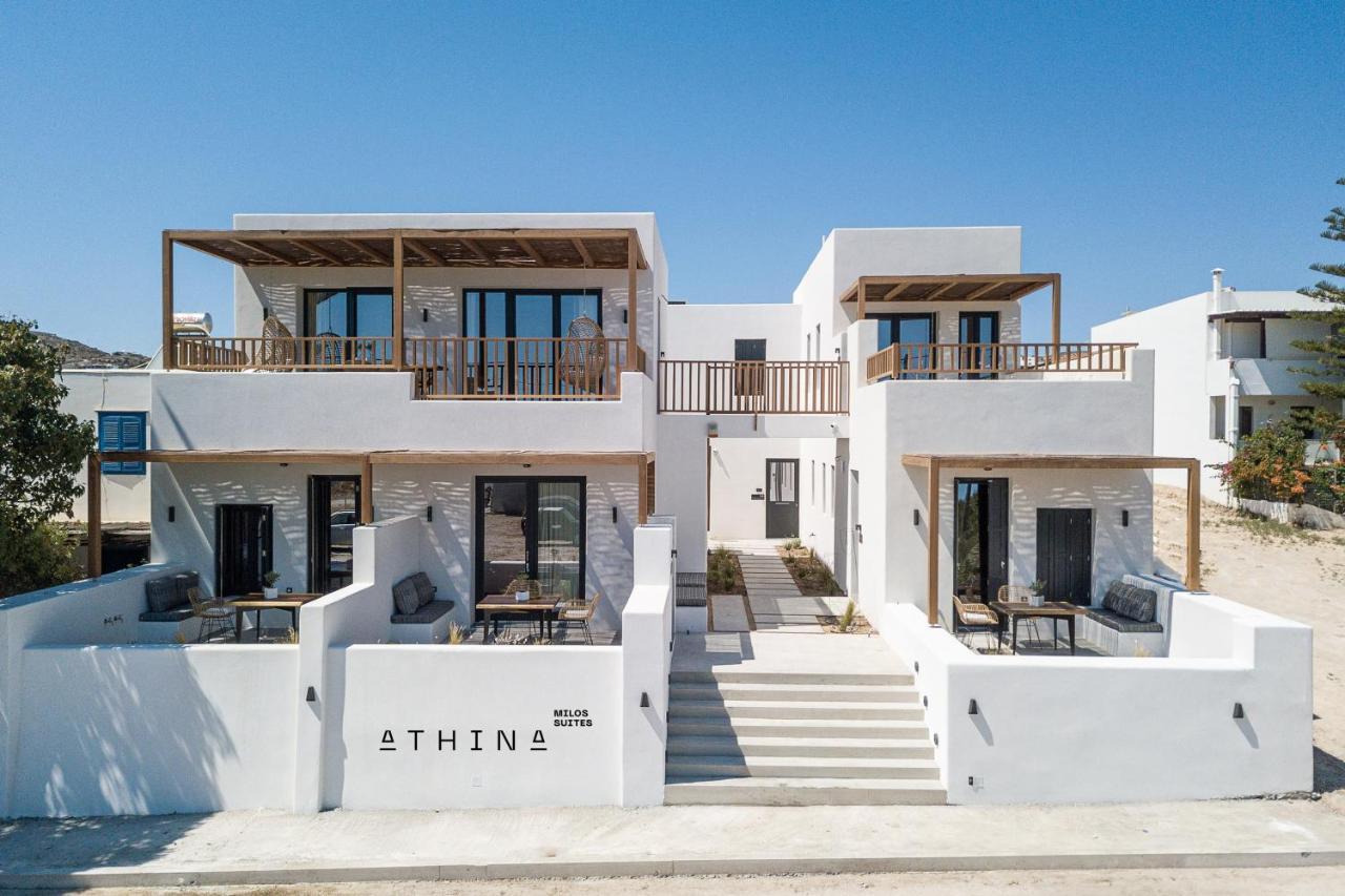 Athina Milos Suites Adamantas  Bagian luar foto